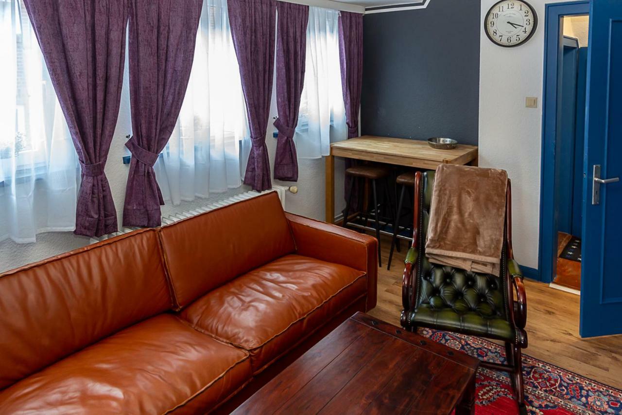 Appartement Altes Pastorat Am Husumer Hafen à Husum  Extérieur photo