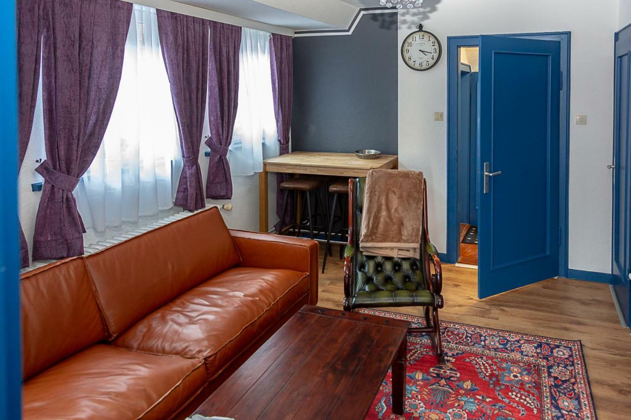 Appartement Altes Pastorat Am Husumer Hafen à Husum  Extérieur photo